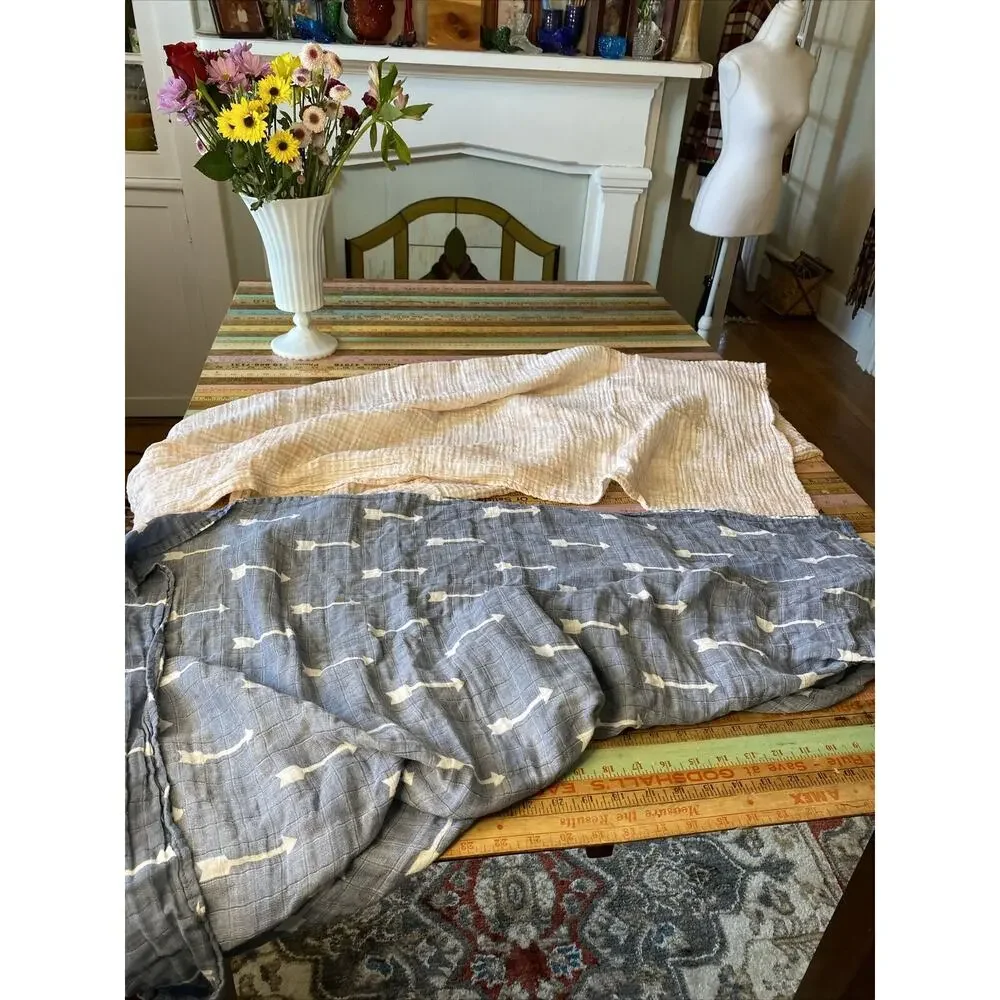 Lulujo Baby 100% Cotton Muslin Swaddle Blankets 40x 40 Aden + Anais Lot Of 2